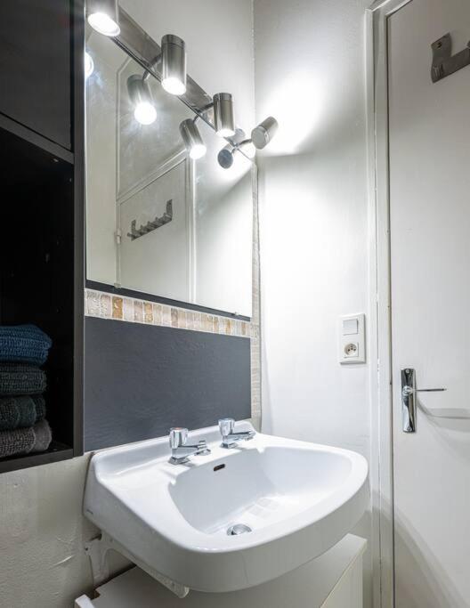 Apartmán Le Charmant Hello Palois-T2-Wifi Pau Exteriér fotografie