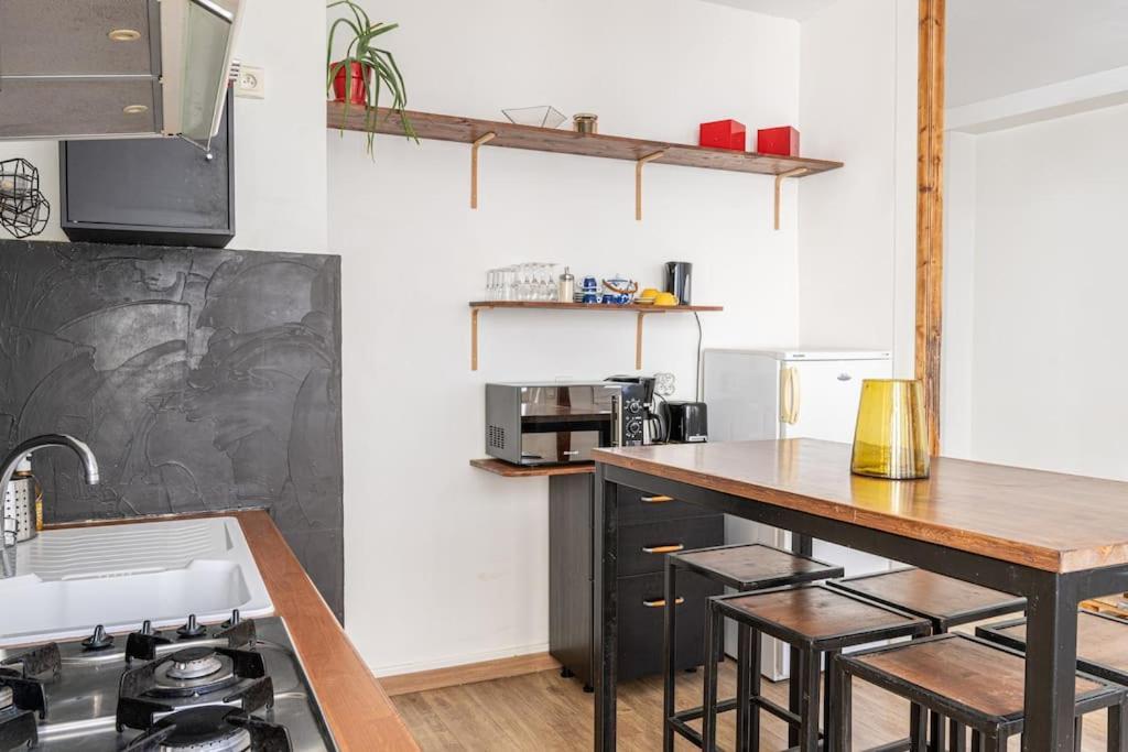 Apartmán Le Charmant Hello Palois-T2-Wifi Pau Exteriér fotografie